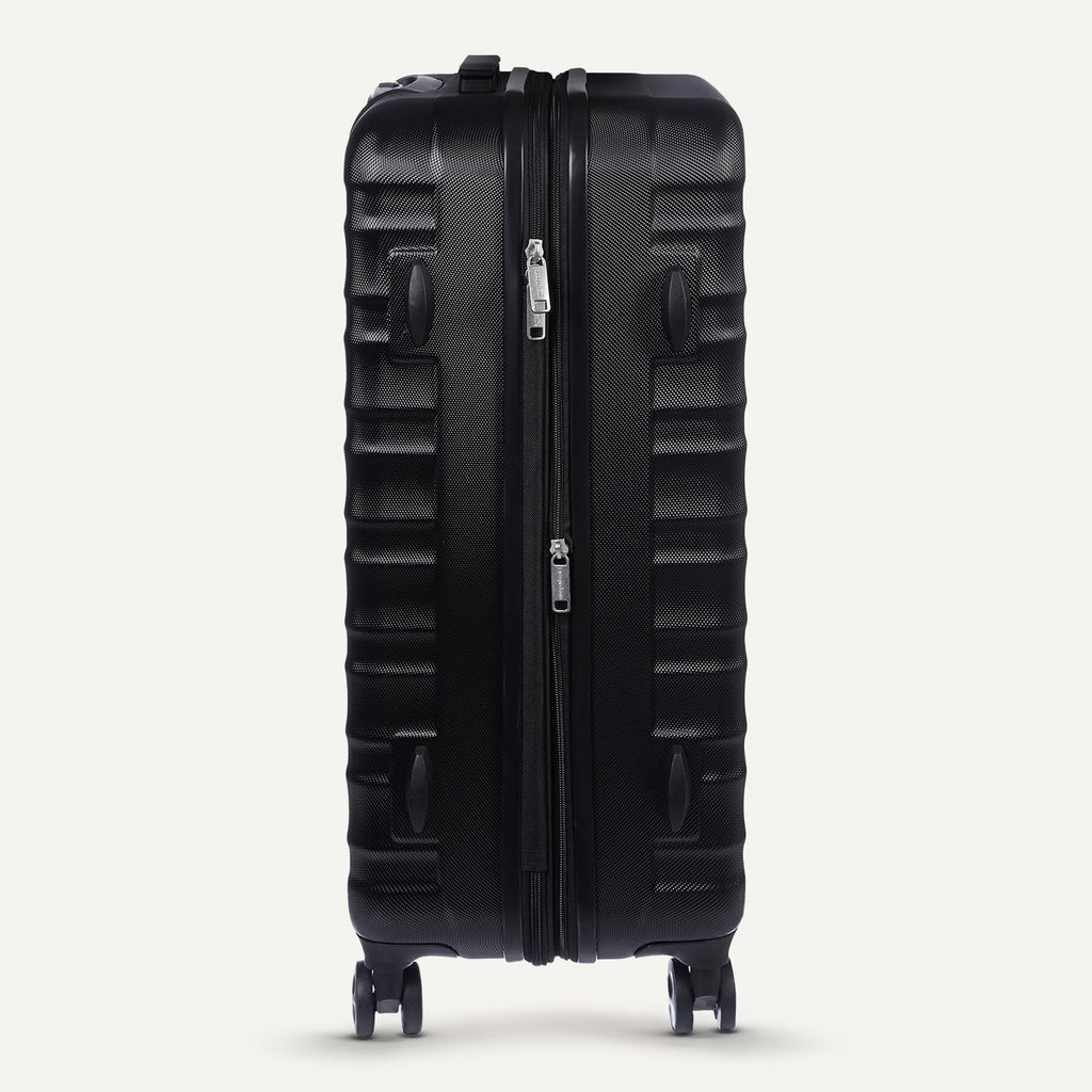 21" Black Hardside Carry-On Luggage with Spinner Wheels A48036