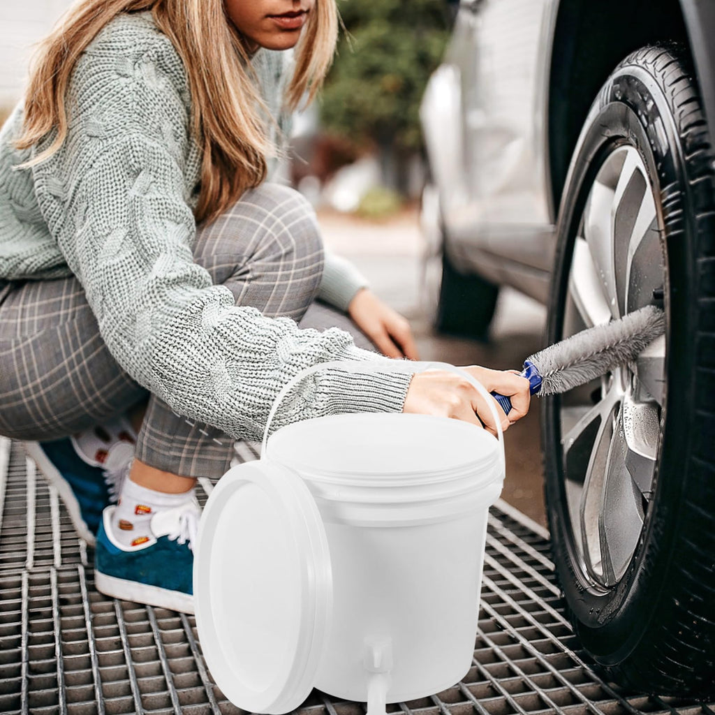 Outdoor Water Storage Bucket with Faucet 10l Capacity U6541